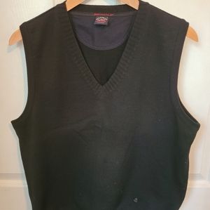 (1792) Paul & Shark Bretagne light Sweater Vest, Size: Black Color: Black